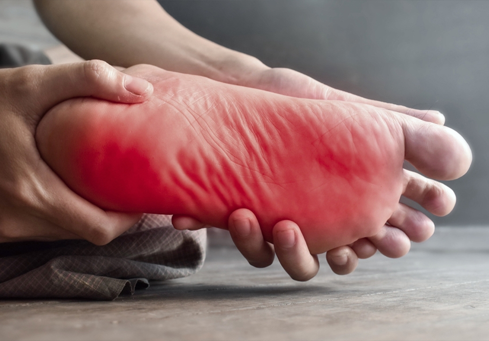 Top Knee Pain Treatment in Chennai | Lysander Pain Care